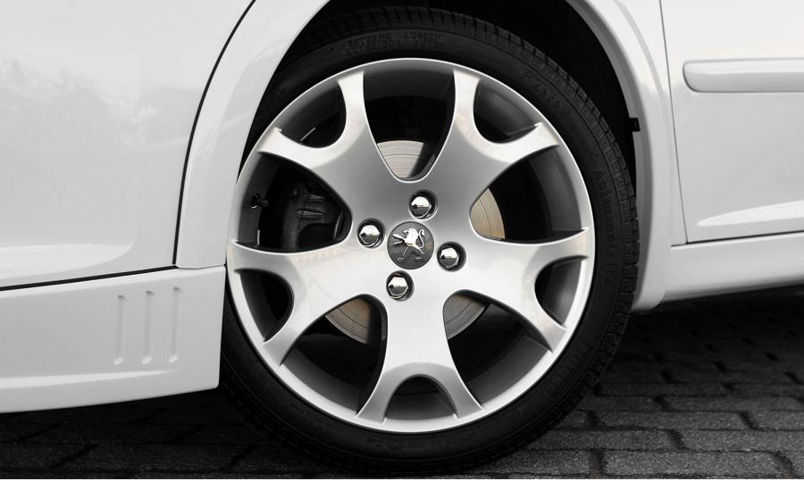  Peugeot 207 Van Sports Accessory Pack 2008 года  (фото 14 из 38)